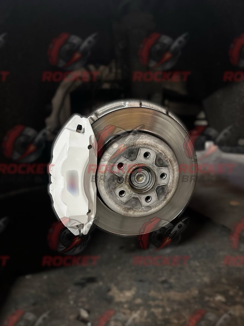 Aftermarket Brake Covers fits on BMW G30 520d — Full Metal, Custom Fit, 17 Color Options