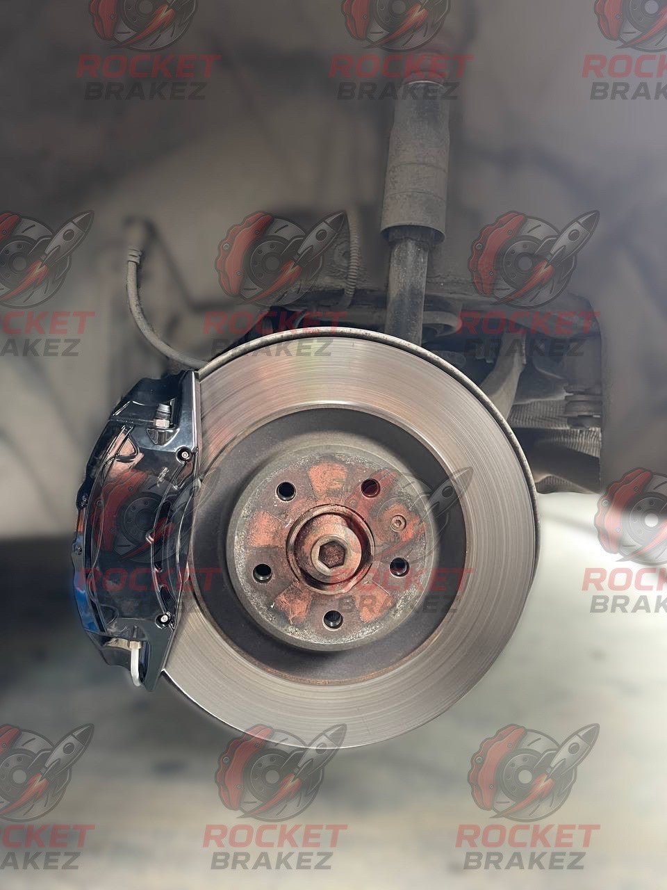 Aftermarket Brake Covers fits on Audi A6 c8 — Full Metal, Custom Fit, 17 Color Options