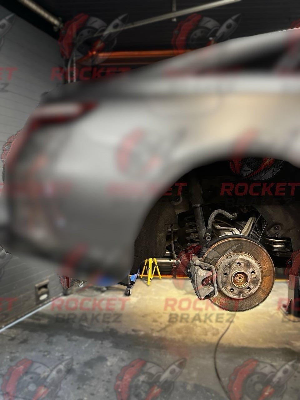 Aftermarket Brake Covers fits on Mercedes e class — Full Metal, Custom Fit, 17 Color Options