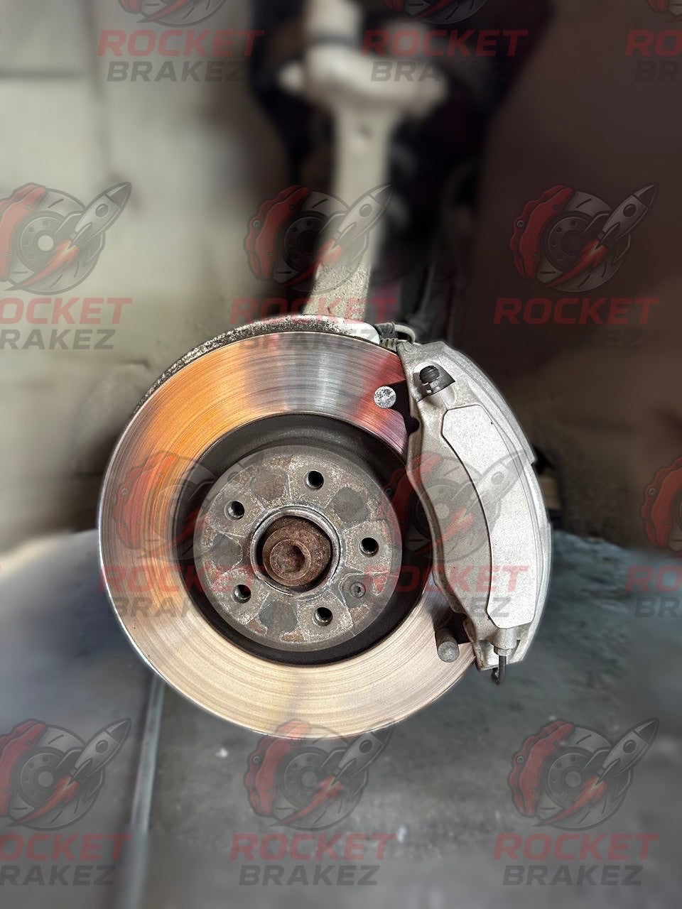 Aftermarket Brake Covers fits on Audi A7 c8 — Full Metal, Custom Fit, 17 Color Options