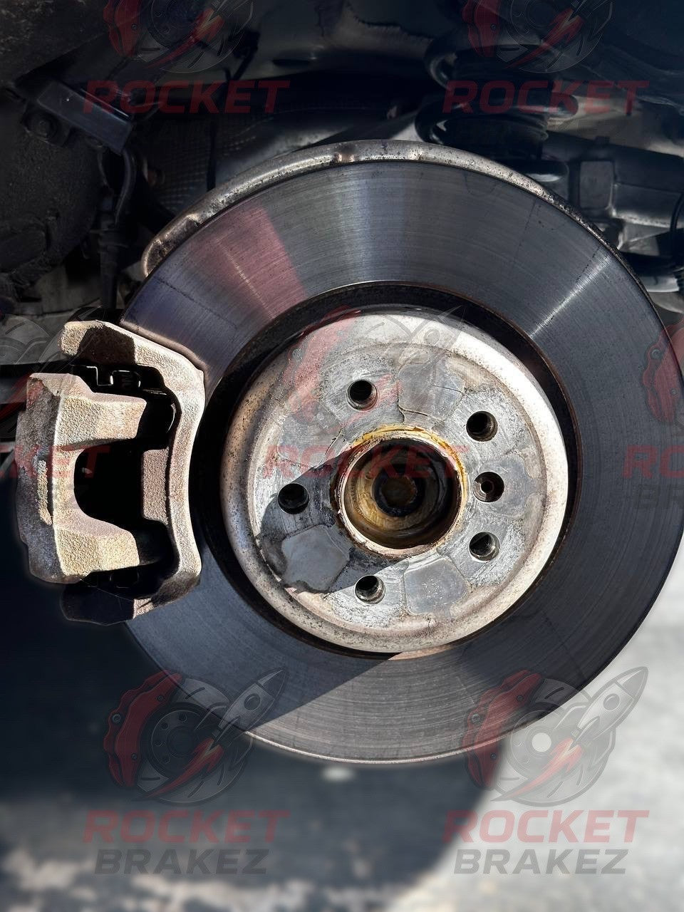 Aftermarket Brake Covers fits on BMW G05 X5 — Full Metal, Custom Fit, 17 Color Options