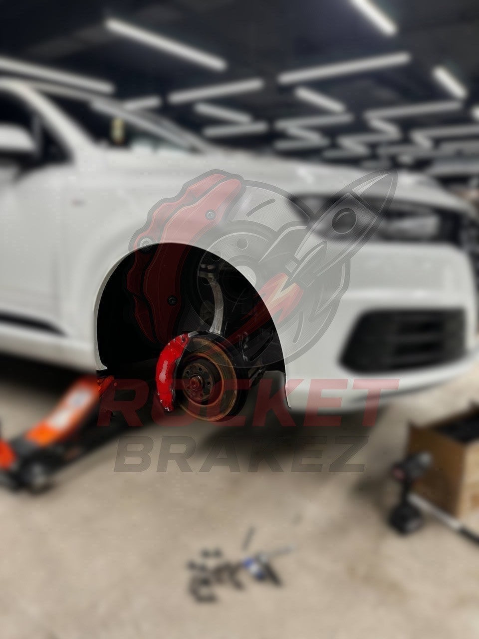 Aftermarket Brake Covers fits on Audi Q7 — Full Metal, Custom Fit, 17 Color Options