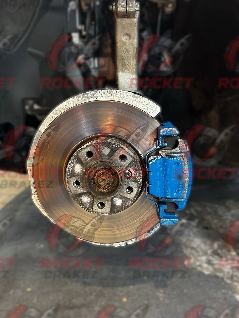 Aftermarket Brake Covers fits on Bmw F15 X5 — Full Metal, Custom Fit, 17 Color Options
